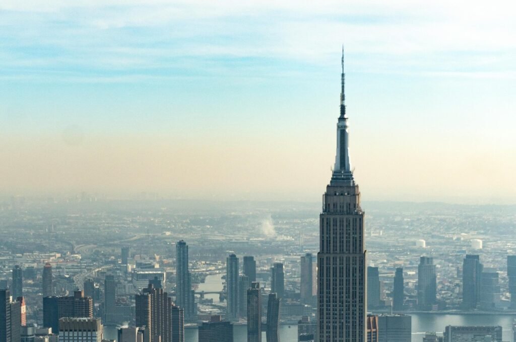 Top of the Rock vs Empire State Building